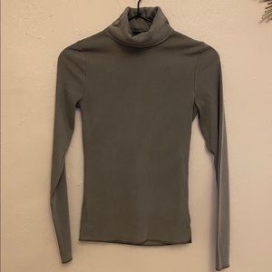 Wild Fable XS green turtleneck
